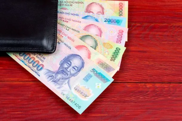 обмен валюты в нячанге